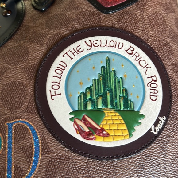 NWT Coach Wizard of Oz Tote Ruby Charm FOB Handbag Purse Bag Signature Leather - Picture 14 of 16